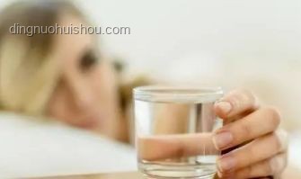 你堅持了哪些好習慣來變美？變美習慣,皮膚保養(yǎng),健康飲食,規(guī)律運動,心態(tài)調(diào)整