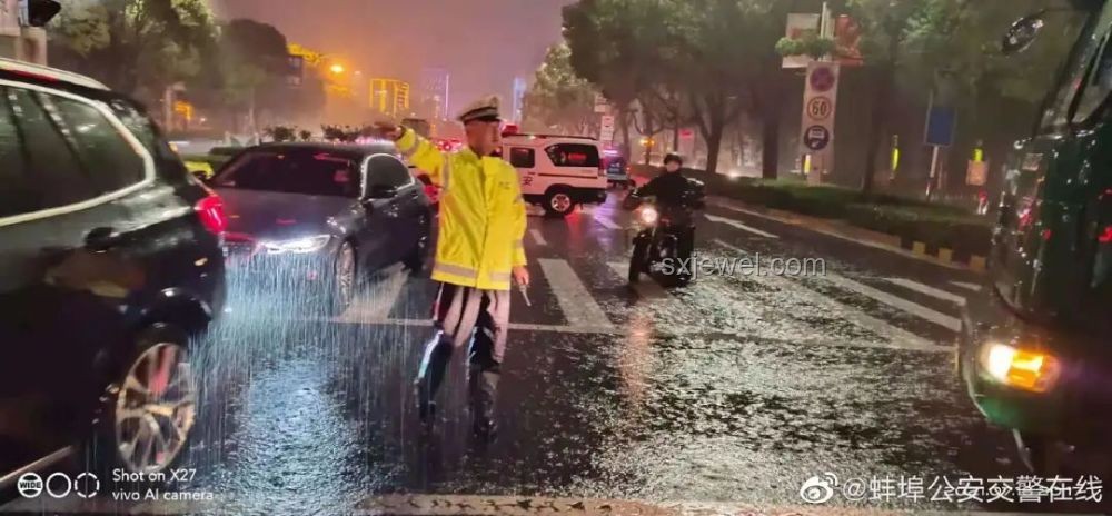 全紅嬋家新房遭暴雨侵襲，重建與希望之路