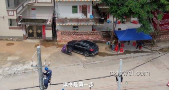 全紅嬋家新房遭暴雨侵襲，重建與希望之路