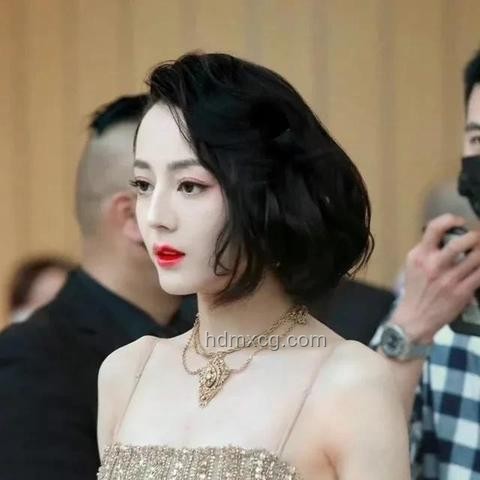 張婧儀章若楠相識過程解析
