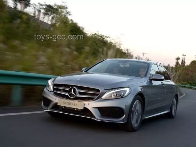 深圳奔馳車失控案：法律解讀與遠(yuǎn)程控制安全指南