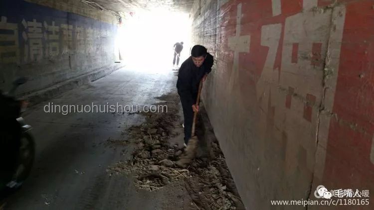 女廁“奇遇”：從堵塞到疏通的心路歷程???