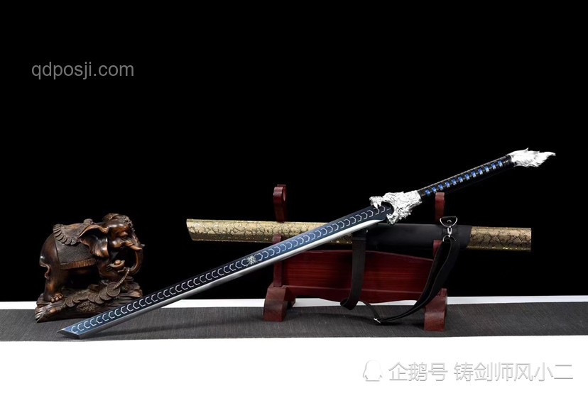 賽博唐橫刀引領(lǐng)鋼刀潮流：未來(lái)最酷帥的武器趨勢(shì)