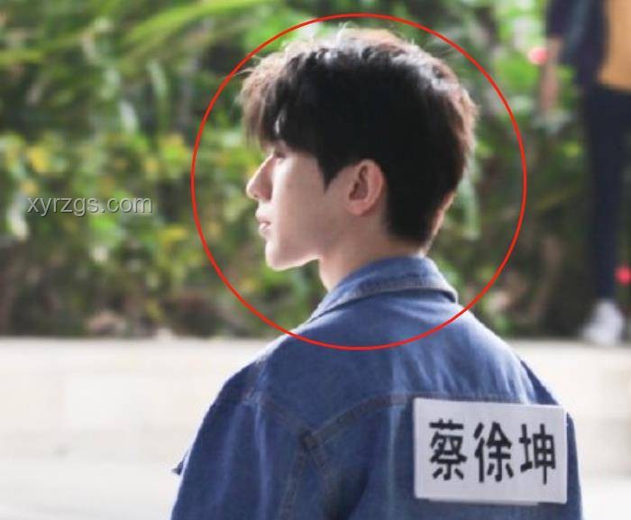 王鶴棣李沁《咸魚飛升》摸臉路透，我的追星小記??