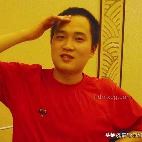 北大退學(xué)復(fù)讀上清華男子案例研究：專業(yè)選擇與人生抉擇