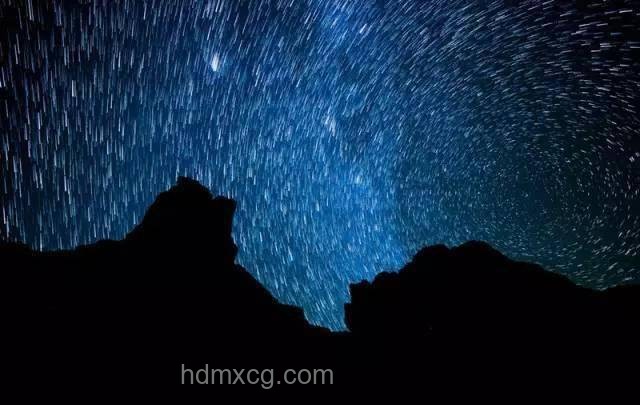 她竟然真的還原了絲柯克的星空四肢！?星空藝術(shù)，手工奇跡