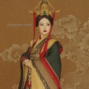 大學(xué)傳統(tǒng)專(zhuān)業(yè)課與進(jìn)化課的對(duì)比分析：教學(xué)模式與創(chuàng)新性