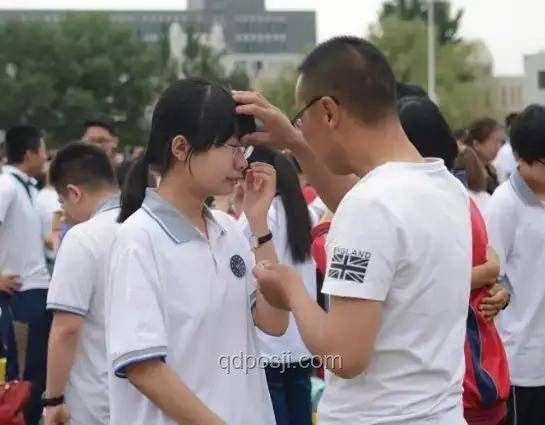 退學(xué)北大考上清華：復(fù)讀生的非凡之路