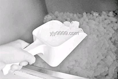 老爸評測：如何安全制作與評測家用食用冰塊