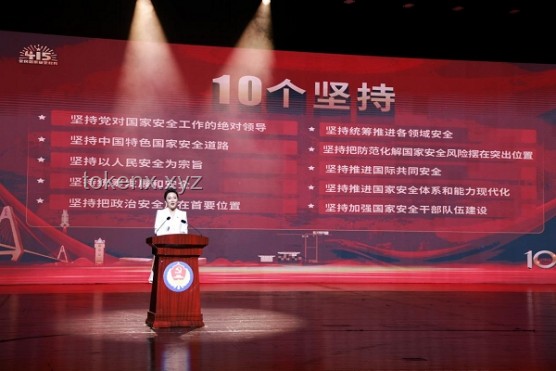 音樂產(chǎn)業(yè)新風(fēng)向：松弛感演繹引領(lǐng)個(gè)性化趨勢(shì)，單依純《一個(gè)人跳舞》案例剖析