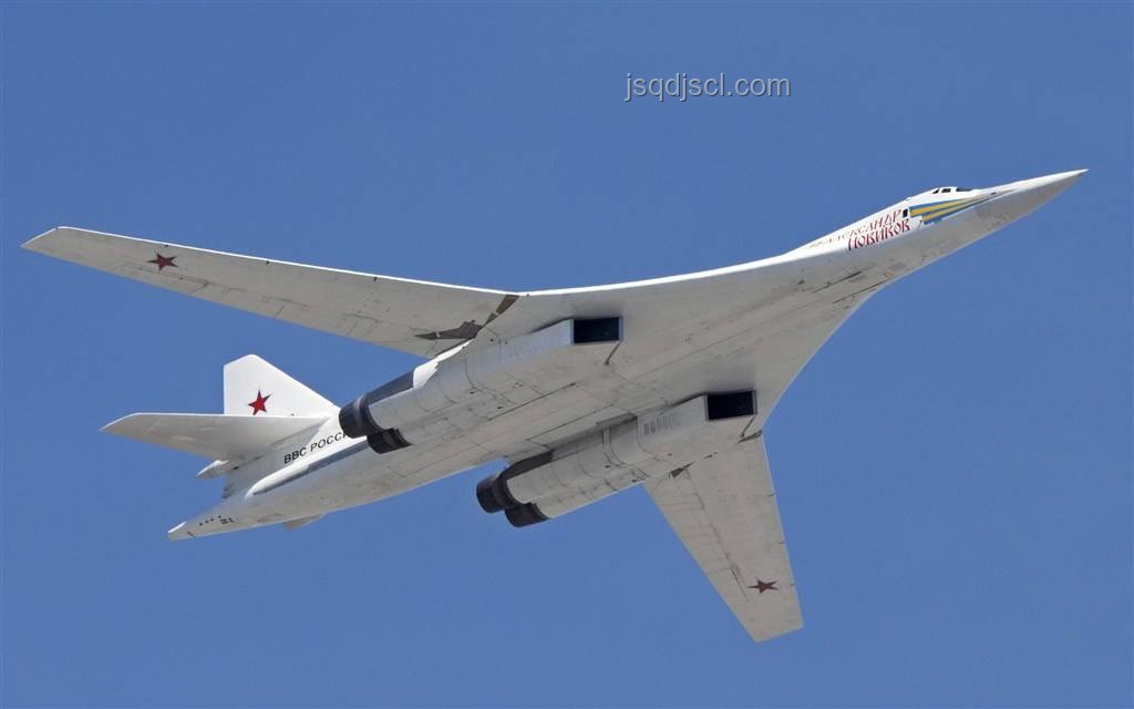 B-2轟炸機(jī)襲伊：戰(zhàn)略考量與創(chuàng)新戰(zhàn)術(shù)的深度剖析
