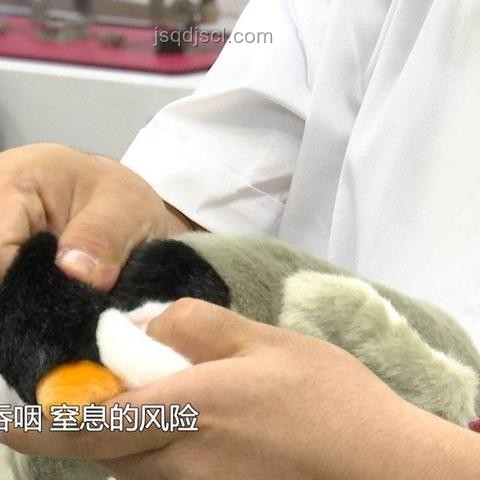 戀愛中的窒息瞬間：愛與痛的邊緣探索????