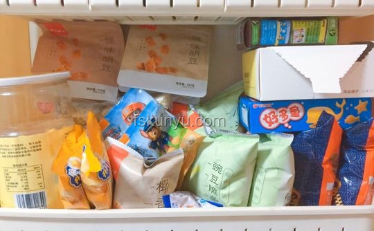 那些年買過的宿舍小零食！案例研究：校園消費(fèi)文化探析