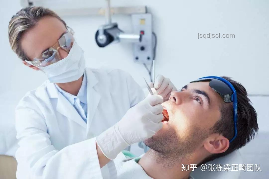 男子牙被拔光后診所跑路：如何防范醫(yī)療欺詐