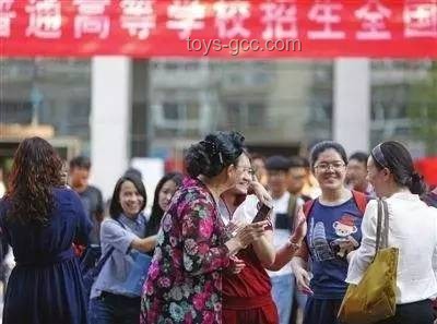 女生高考752分驚呼：分?jǐn)?shù)太可怕，決定不再查分