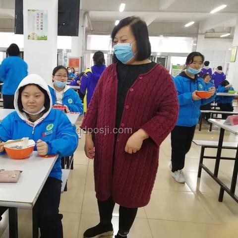 高三老師挑戰(zhàn)高考獲637分，請(qǐng)全班吃飯背后的故事