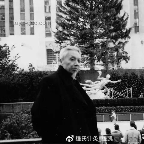 “努力為黨和人民爭(zhēng)取更大光榮”行動(dòng)路徑對(duì)比分析