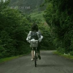 泳池VS辦公室：成都一公司創(chuàng)新改造對比分析