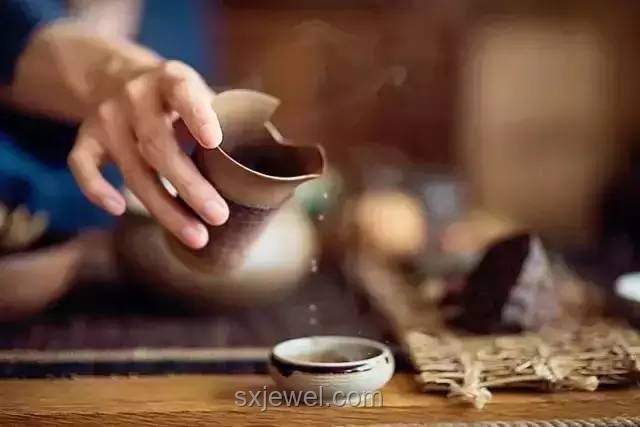 她一天做了我一輩子的工作：高效能人士的時間管理藝術(shù)