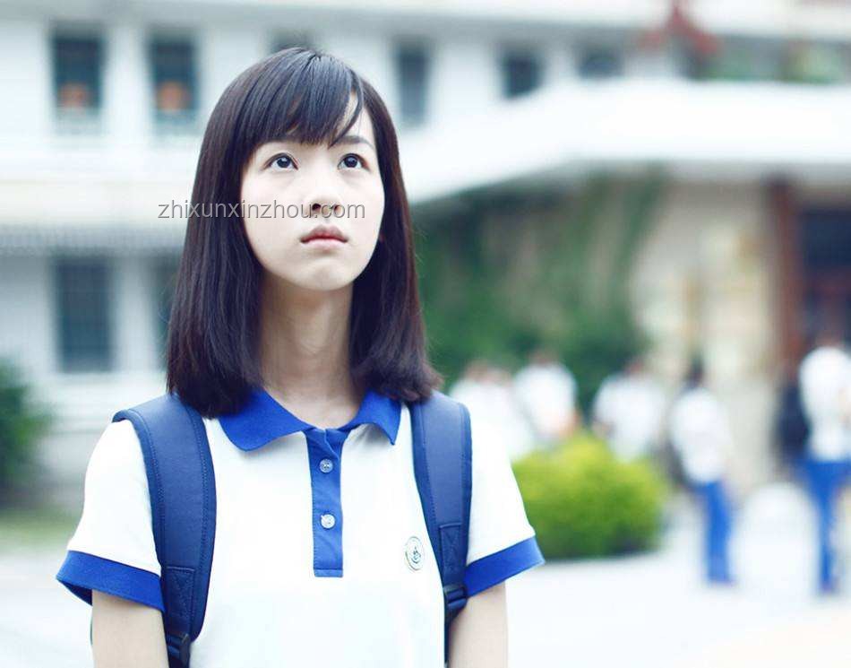 陳都靈回應(yīng)爭(zhēng)議：獨(dú)立自主的藝人形象與行業(yè)生態(tài)解析