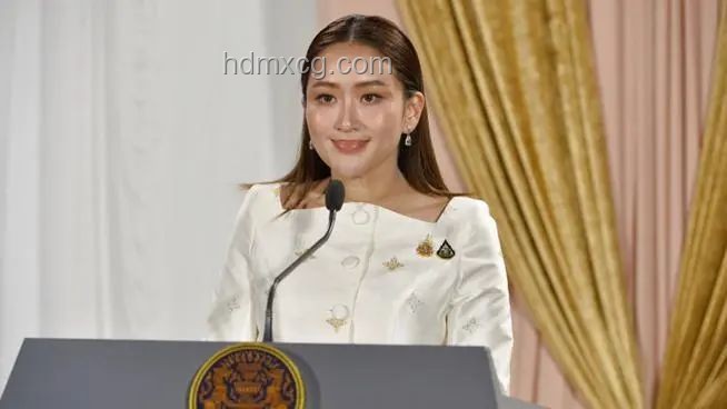 泰國女總理佩通坦被停職事件深度剖析