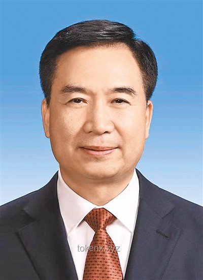 陳小江與前任新疆黨委書記職務(wù)變動(dòng)對(duì)比分析