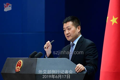 外交部回應(yīng)泰國(guó)總理佩通坦被停職事件，探討國(guó)際事務(wù)處理策略