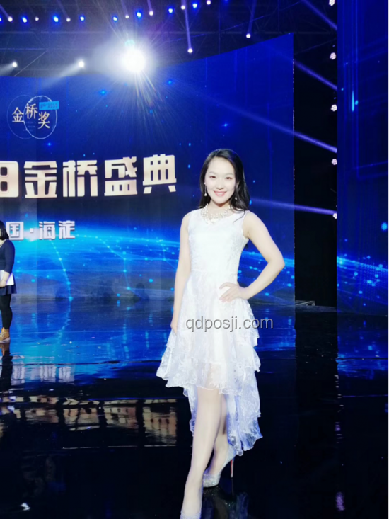 星光璀璨，跨界創(chuàng)新：鐘鎮(zhèn)濤女兒北電研究生之路的啟示
