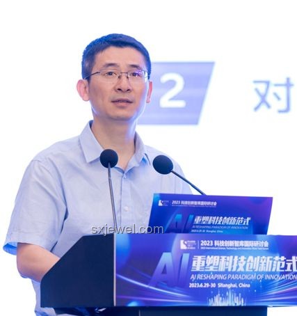 “韓國霸總”王輝：跨界思維重塑爭議回應(yīng)新范式
