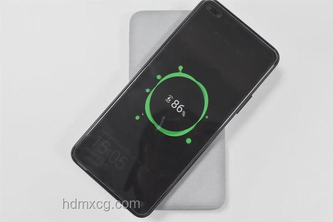 充電寶救急記：電量焦慮的終結(jié)者??