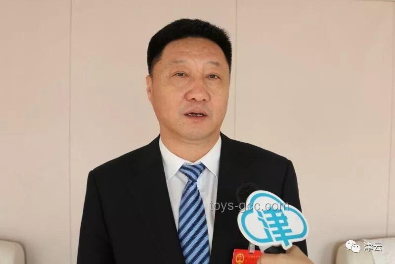 張偉的職業(yè)轉(zhuǎn)型：處于職業(yè)空窗期——不丟人