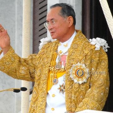 泰國副總理出任看守總理：政治波瀾中的平穩(wěn)過渡