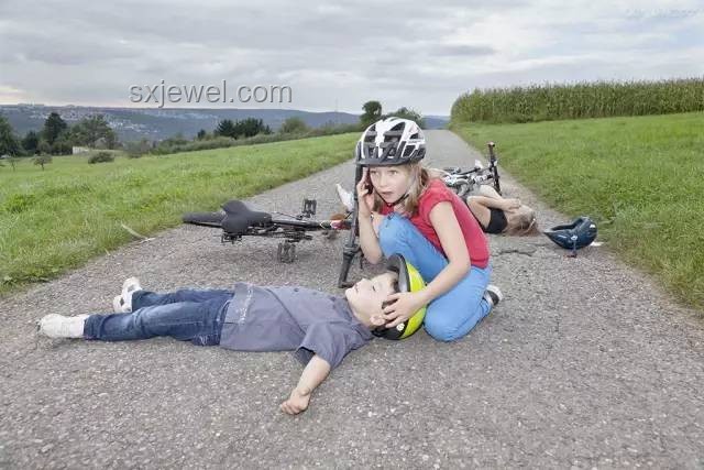 男孩騎行身亡案深度分析：司機澄清未考慮起訴高德