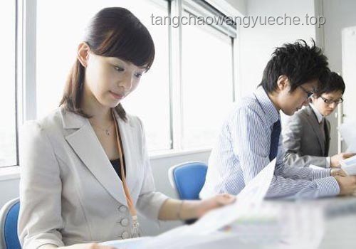胡一天事業(yè)空窗期應(yīng)對(duì)策略研究