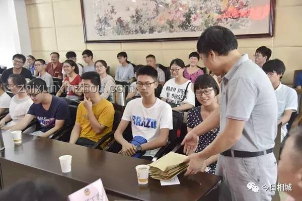福建受資助學(xué)生家豪華裝修質(zhì)疑案：教育局證實為舅舅家
