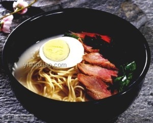 くら壽司大陸挫敗：回轉(zhuǎn)壽司市場深度剖析