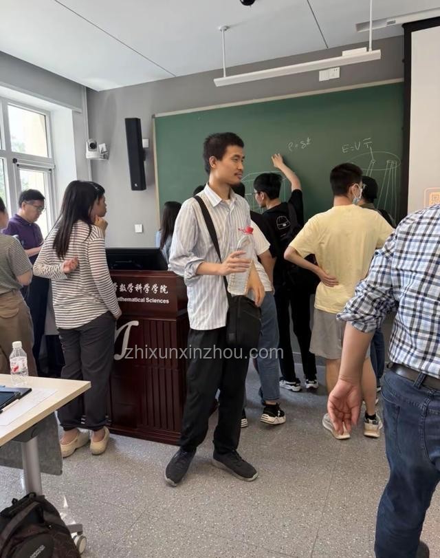 掛谷猜想的重要性及王虹獲獎?wù)雇? title=