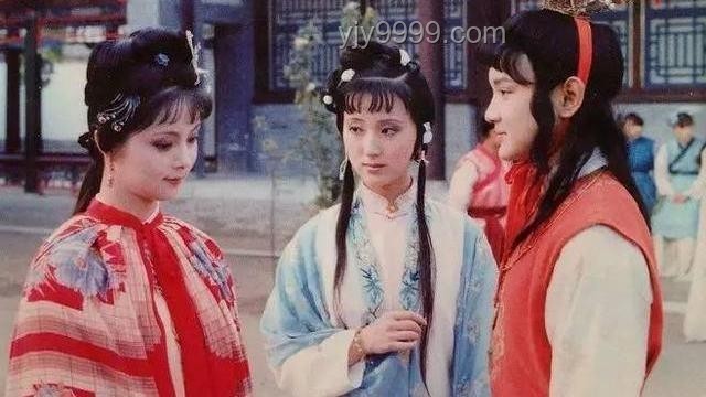《紅樓夢》中的女性現(xiàn)實悲?。荷疃冉庾x與感悟