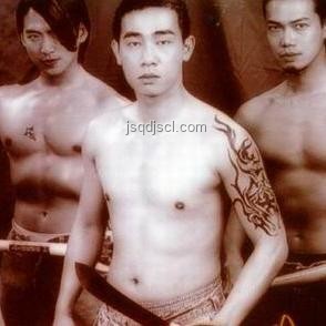 “這個B學(xué)就上到這了”：教育輟學(xué)現(xiàn)象深度剖析與趨勢預(yù)測