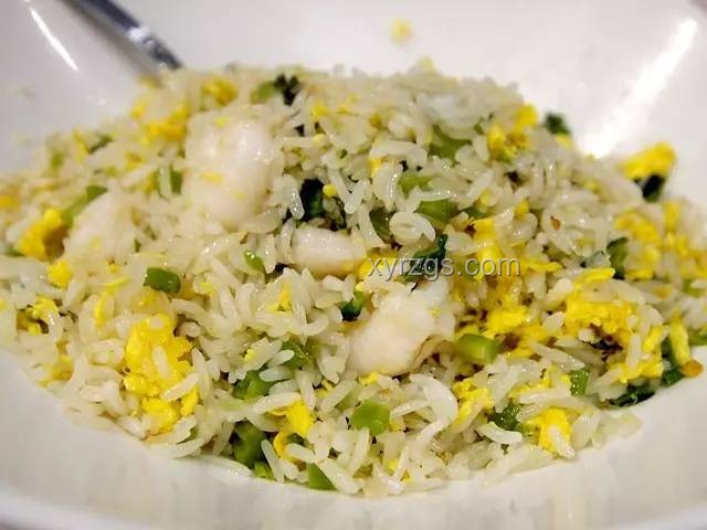 爸爸生日特供：蝦仁蛋炒飯的深度烹飪解析與情感價(jià)值