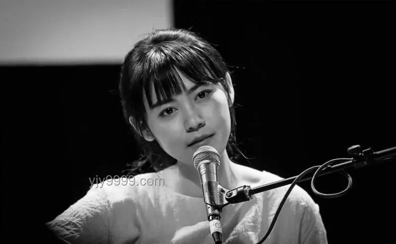 “你可能不認(rèn)識(shí)我，但你一定聽(tīng)過(guò)我的歌！”：幕后音樂(lè)人與臺(tái)前歌手對(duì)比