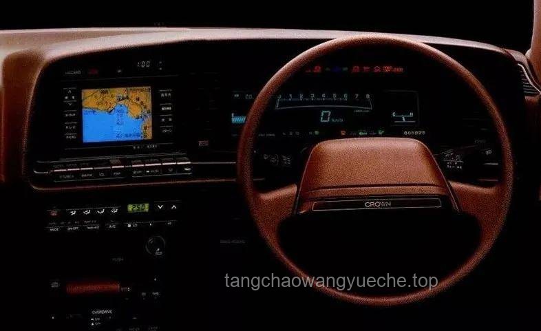 連方向盤(pán)也是屏幕?。何磥?lái)汽車(chē)交互設(shè)計(jì)的革新探索
