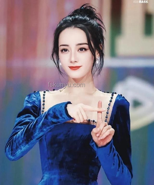迪麗熱巴同款新中式戀夏風(fēng)格打造指南