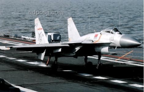 搭上殲-15戰(zhàn)機(jī)同款電梯：透視航母艦載機(jī)作業(yè)效率與技術(shù)創(chuàng)新