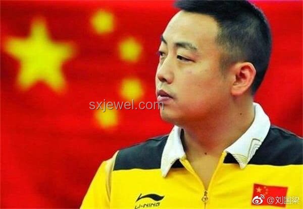 張繼科指導(dǎo)小孩乒乓球訓(xùn)練：高效達(dá)成2000板擊打方案