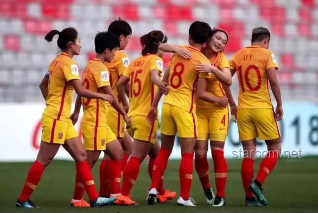 泰州隊(duì)勝利背后的創(chuàng)新足球哲學(xué)：跨界融合，重塑賽場(chǎng)