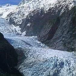 穿越沙漠，青春旅行團(tuán)絕美風(fēng)景探索指南???美景,穿越準(zhǔn)備,路線規(guī)劃,安全須知,裝備清單
