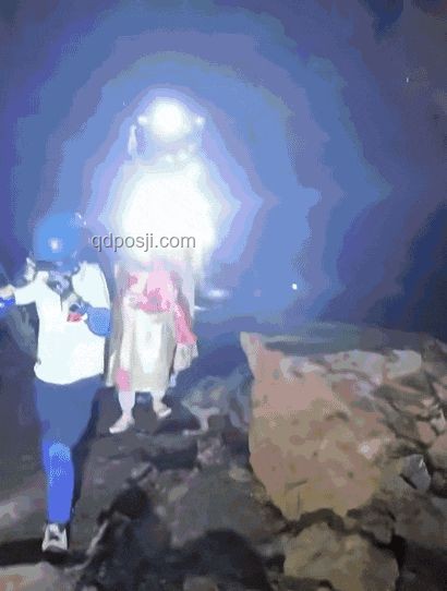 穿越沙漠旅行體驗對比：青春旅行團(tuán)11與普通旅行團(tuán)