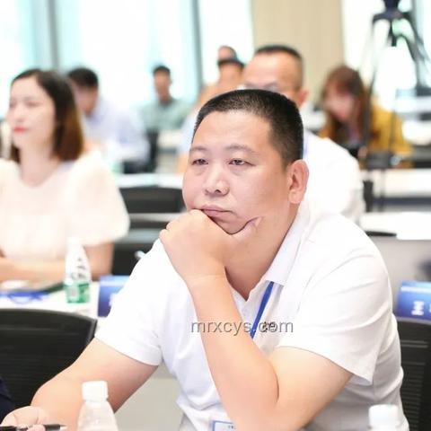 “大人，時代變了!”：某傳統(tǒng)制造業(yè)企業(yè)的數(shù)字化轉(zhuǎn)型之路