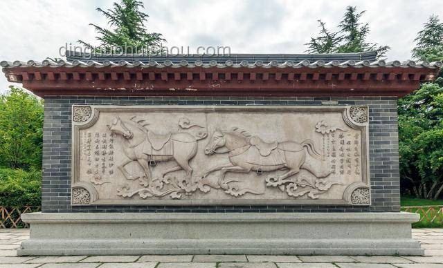 混子哥邊畫(huà)邊講：深度剖析墳?zāi)埂②?、塋、陵的歷史與文化